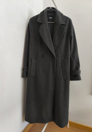 Abrigo de paño gris Zara