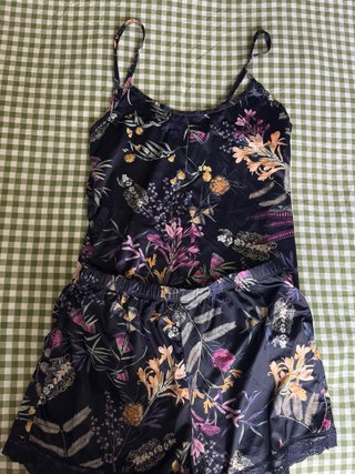 Pijama corto mujer estampado floral