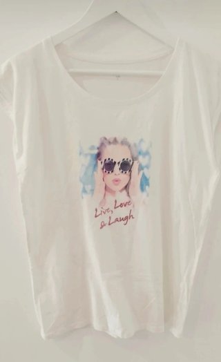 Camiseta Blanca Manga Corta Estampada