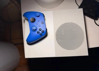 Xbox One S con Mando