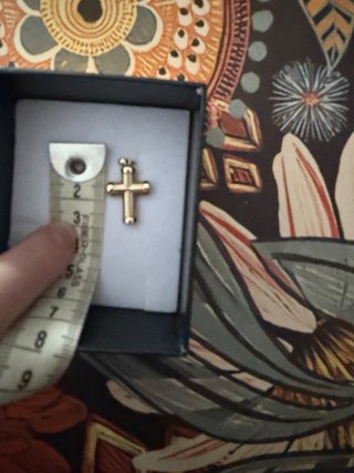 Cruz de Oro 9 Quilates