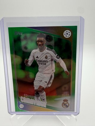 Carta Topps Camavinga Green Refractor /99