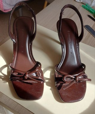 Sandalias Stradivarius Marrones Talla 38
