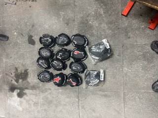 Lote de 12 Deslizaderas Alpinestars