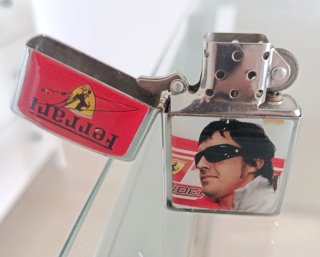 Mechero Ferrari