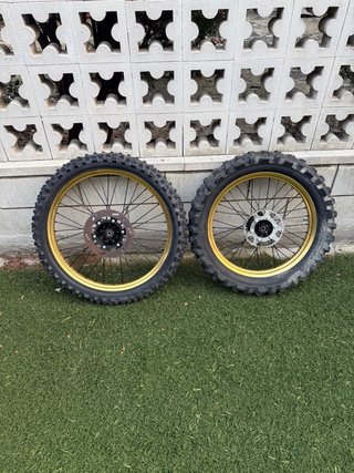 Llantas moto enduro