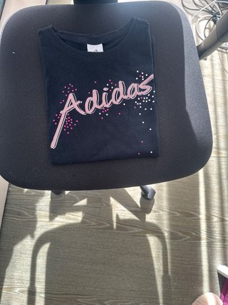 Camiseta Adidas Negra
