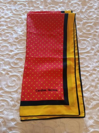 Pañuelo de lunares amarillo, calabaza y negro