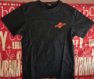 Camiseta Independent Negra