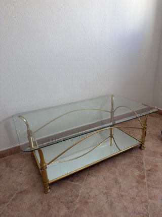 Mesa de centro de cristal y metal