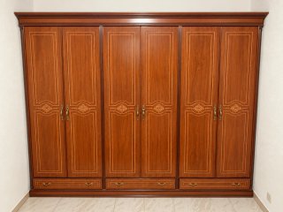 Armario de 6 puertas y 3 módulos