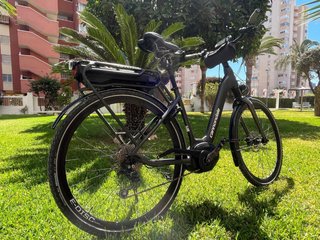 Bicicleta Eléctrica de Paseo Cannondale
