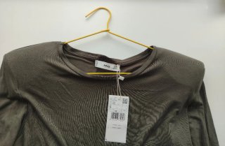 Camiseta Mango Verde Oliva Talla S