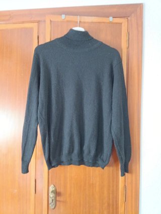 Jersey de cuello alto negro