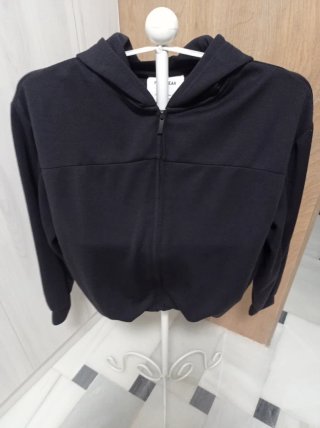 Sudadera Negra con Cremallera Pull&Bear