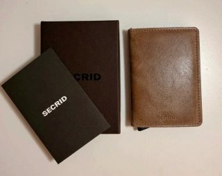 Cartera Secrid Marrón de piel nueva