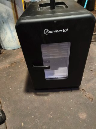 Mini nevera Sommertal negra