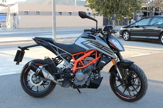 KTM Duke 125 (2022)