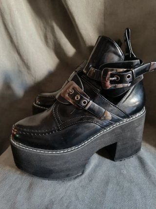 Zapatos de Plataforma Negros con Hebillas