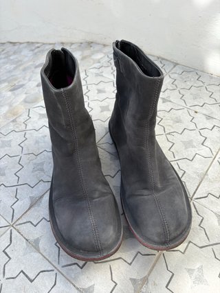 Botines Camper de ante azul