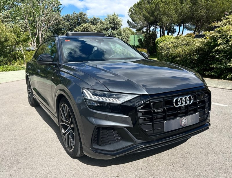 Audi Q8 50 TDI Black Line Plus quattro tiptronic 2021