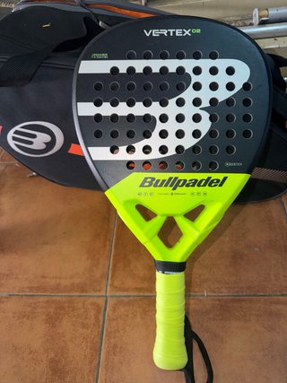 Pala de Pádel Bullpadel Vertex 02