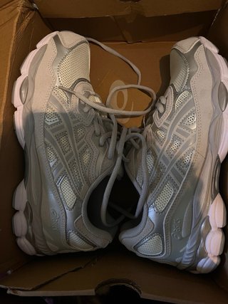Zapatillas Asics gris
