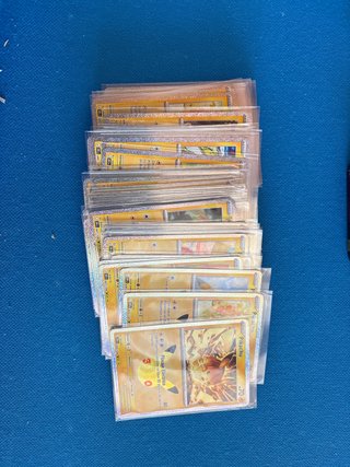 Lote 60 Cartas Pikachu 30 Aniversario