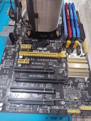Placa base ASUS B85 Plus + i7 4770k + 32GB DDR3