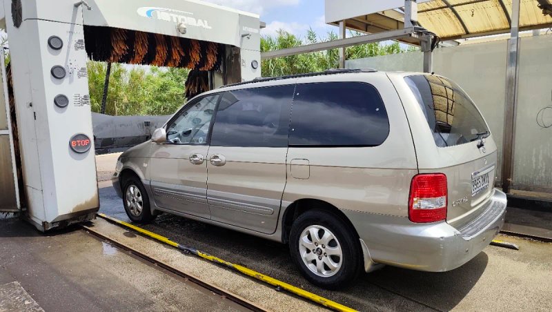 KIA Carnival 2005