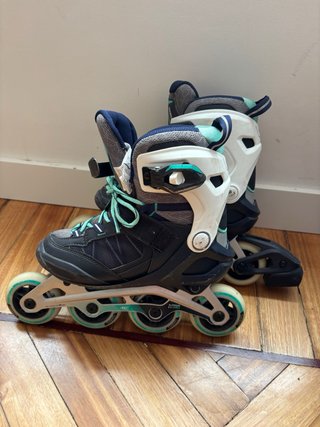 Patines en línea con chasis de aluminio