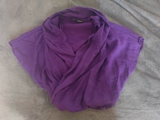 Blusa Zara - Cruzada - Morado Púrpura - Talla M