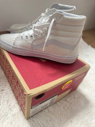 Zapatillas VANS Sk8-Hi Blancas Talla 37