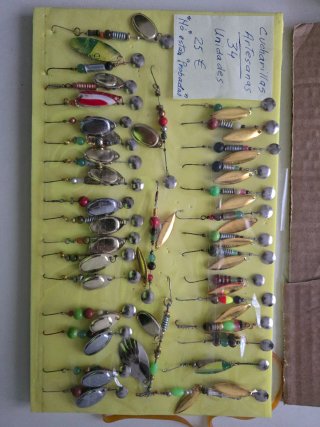 Set de 34 Cucharillas Artesanales de Pesca