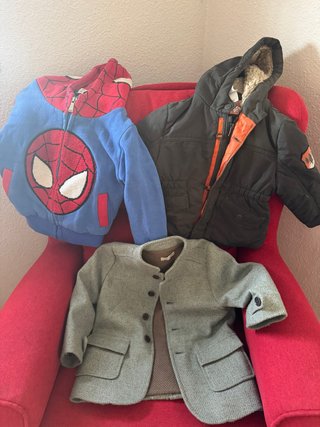 Lote de 3 chaquetas para niño