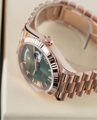 Reloj Day-Date Esfera Verde mecanico automatico