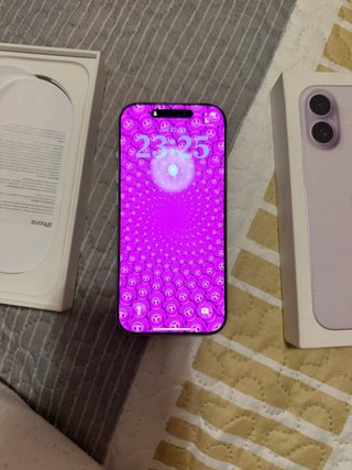 iPhone 17 Violeta