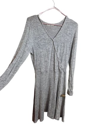 Vestido Gris de Manga Larga