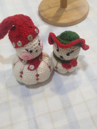 Set de 2 Muñecos de Nieve Tejidos