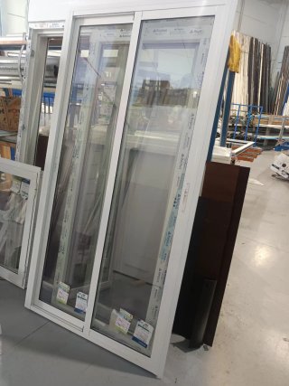 Ventana Corredera Blanca