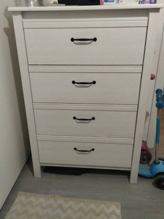 Cómoda Blanca de Madera
