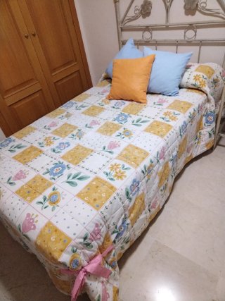 Edredón Patchwork floral con Cojines para Cama 105