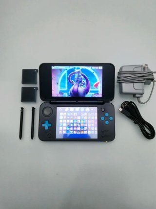 NEW Nintendo 2DS XL - Con Juegos y 32GB de SD