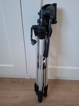 Trípode para cámara con funda