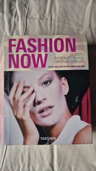 Fashion now: i-D selects the world´s 150 most i...