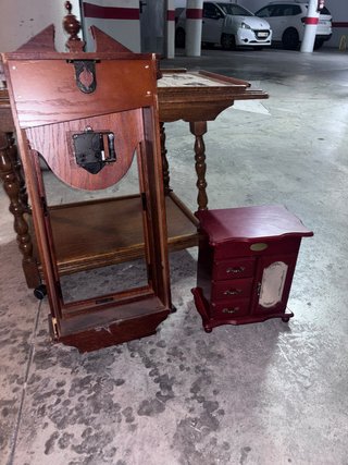 Joyero de Madera Rojo con Espejo