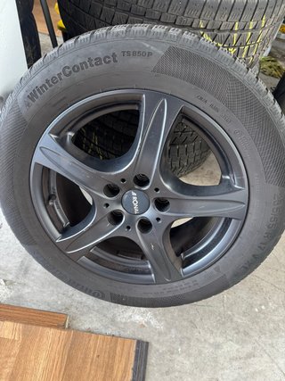 Llantas VW Ronal 17 pulgadas con neumáticos 5x120