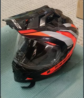 Casco LS2 MX701 Explorer plus Carbon