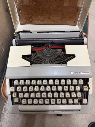 Máquina de escribir Japy Message