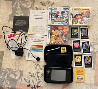 Lote Nintendo 3DS XL azul con Juegos y Accesorios